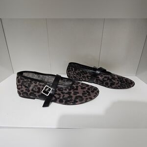 Leopard Print Women's Shoes with Black Strap
